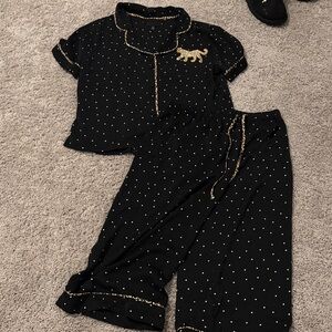 Women’s pajama set